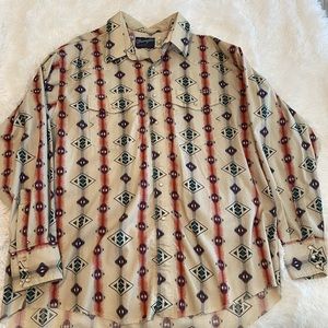 VINTAGE 70-80’s WRANGLER PEARL SNAP BUTTON UP